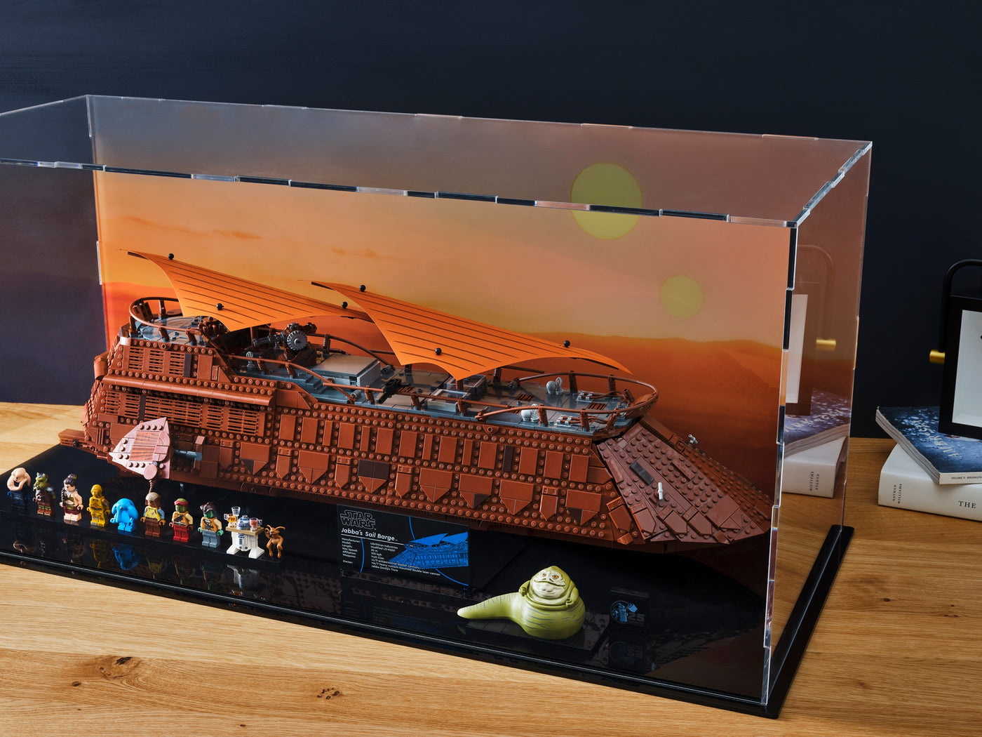 LEGO® NINJAGO Destiny's Bounty Display Case (70618)