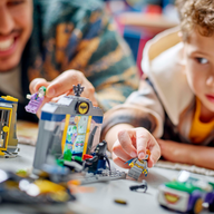 The Batcave™ with Batman™, Batgirl™ and The Joker™ - 76272