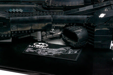 LEGO® 1989 Batmobile™ Display Case – Set 76139 – Image 5