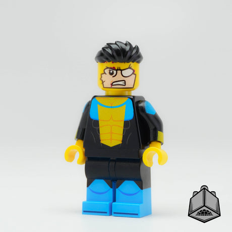 Invincible Vs. Omni-Man Display Case (BrickShell Cases)