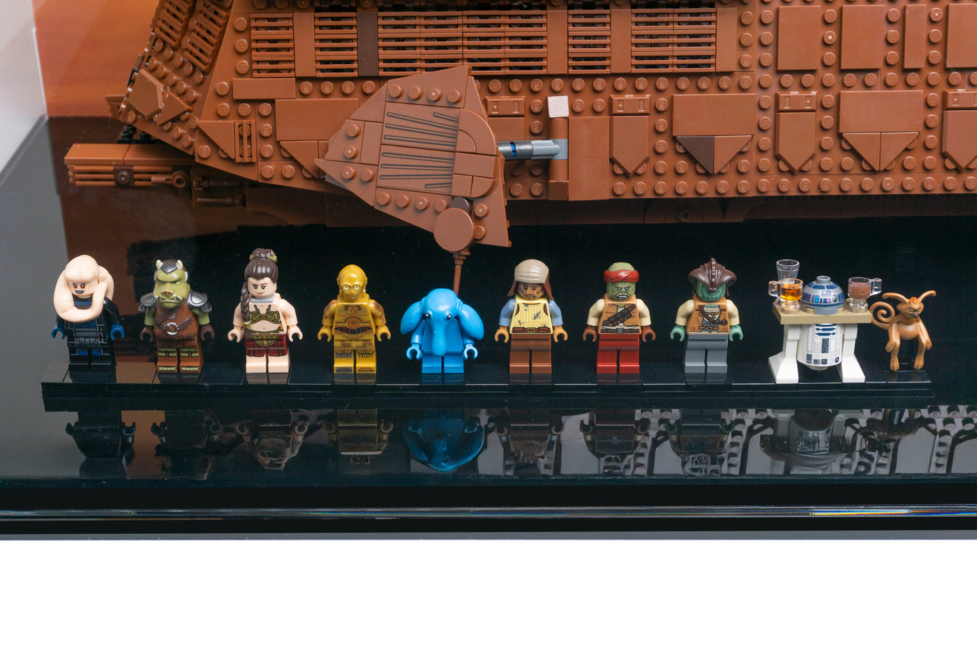 LEGO® Jabba's Sail Barge™ Display Case (75397)
