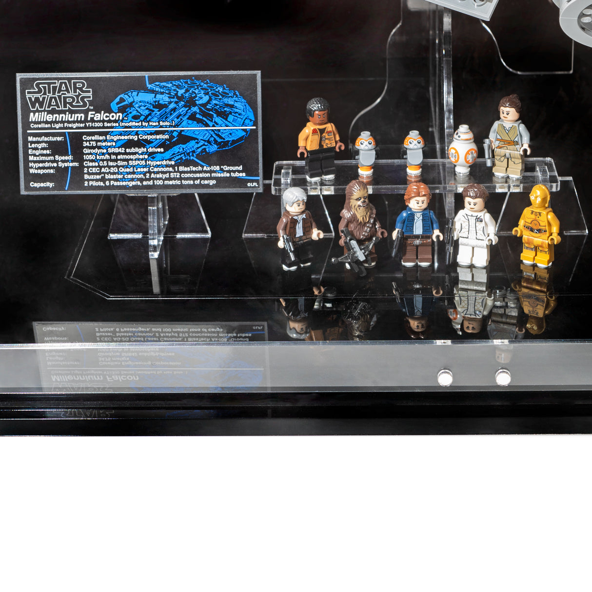 Star Wars™ Millennium Falcon (75192) with Removable Magnetic Front