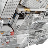 Star Wars™ Millennium Falcon (75192) with Removable Magnetic Front