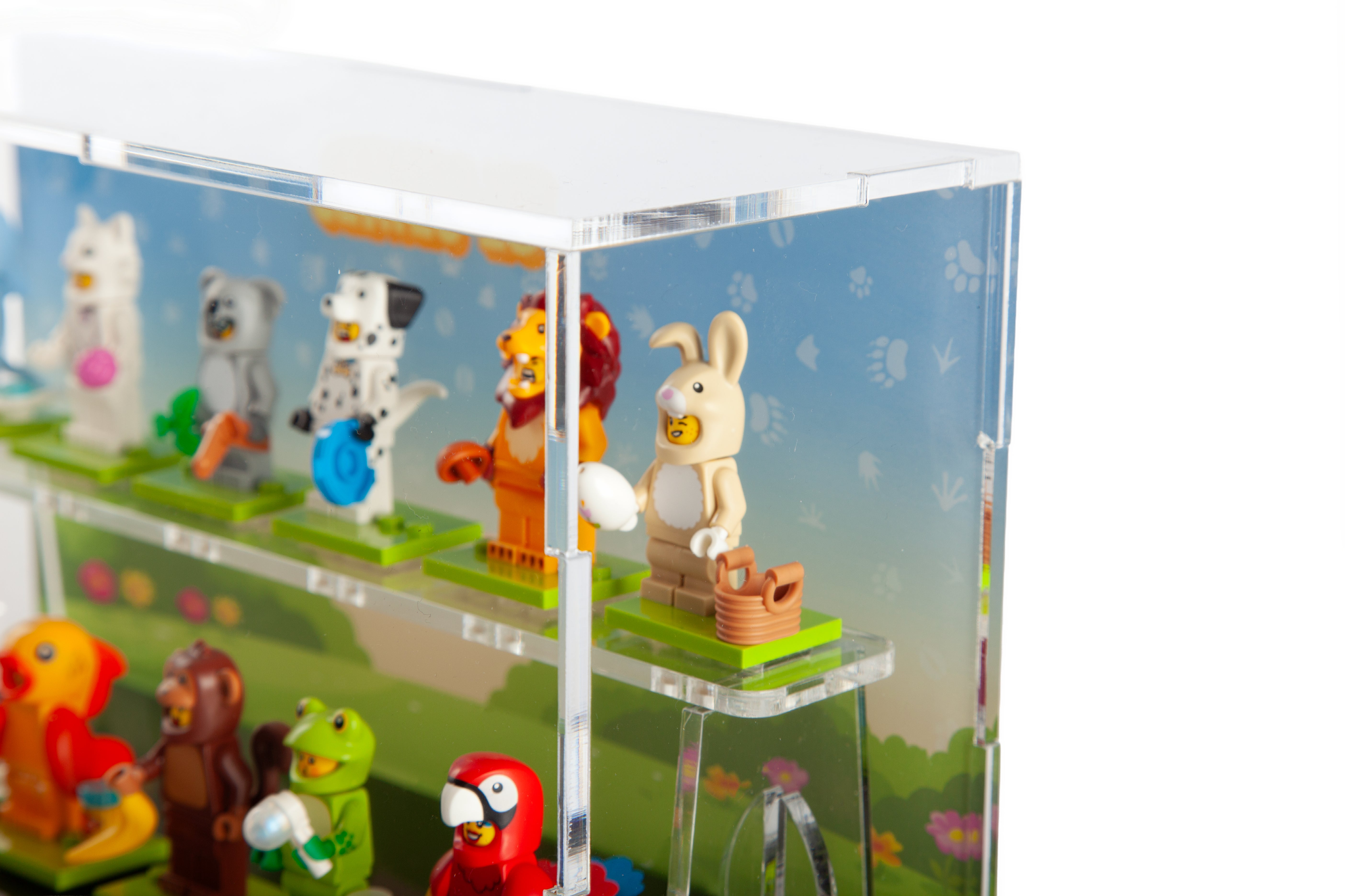 LEGO® Series 28 Minifigure Display Case – 12-Count Podium