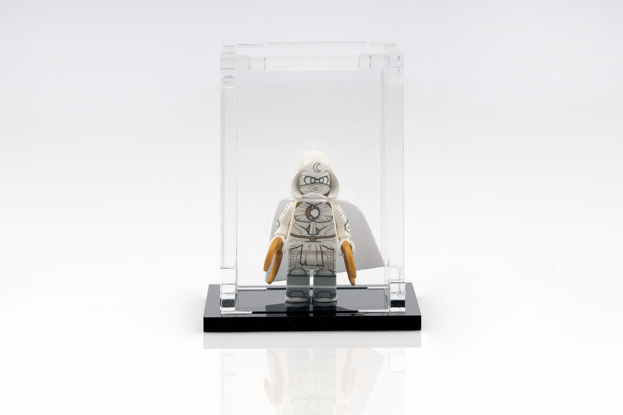 Display podiums for 1 LEGO® Minifigure