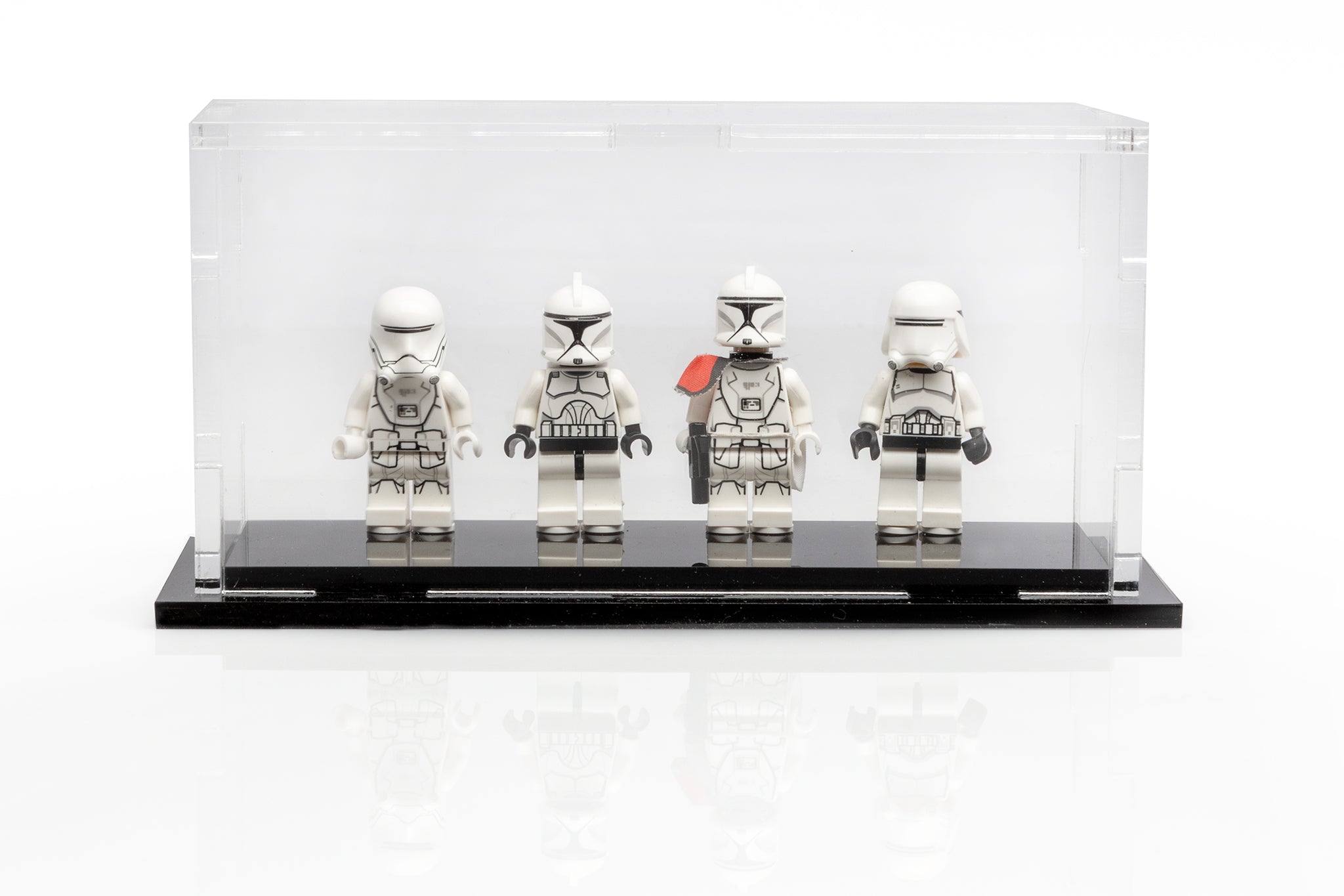 Minifigures Podium 4ct - Clear - BrickShell Cases