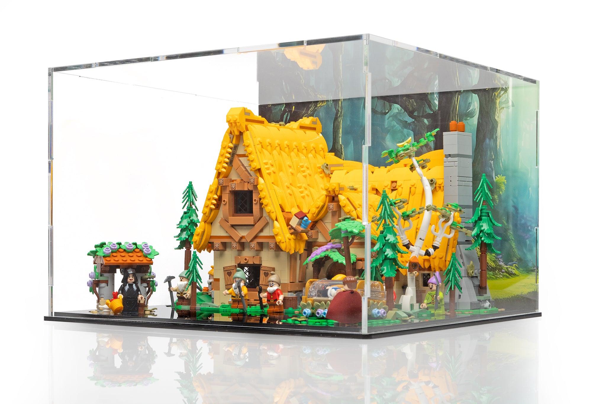 LEGO® Disney Snow White and the Seven Dwarfs' Cottage Display Case