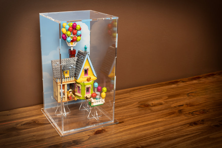 LEGO® ‘Up’ House Display Case (43217)